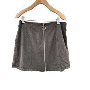 🍒 2/$20 🍒 Olive Green Short Zip Up Front Skirt sz L